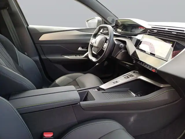 Peugeot 308 view 11