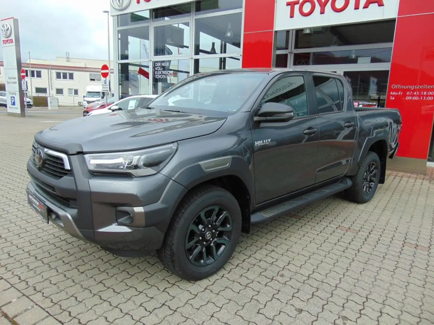 Toyota Hilux 4x4 Double Cab Autm. Invincible Manganbronze* Bronze - 1