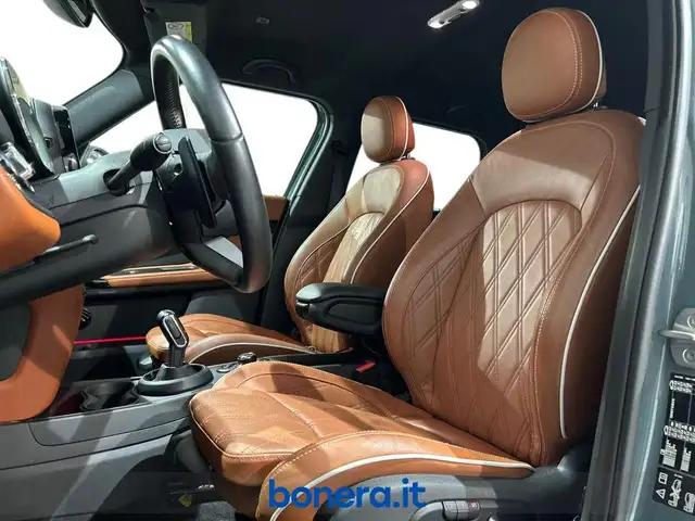 Mini Countryman view 14