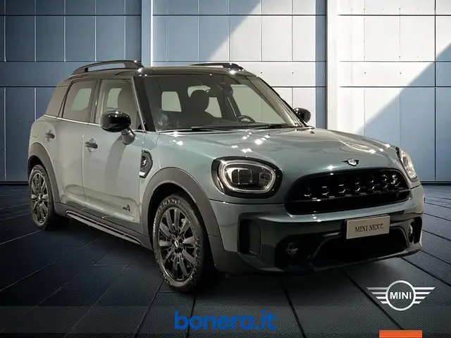 Mini Countryman view 4