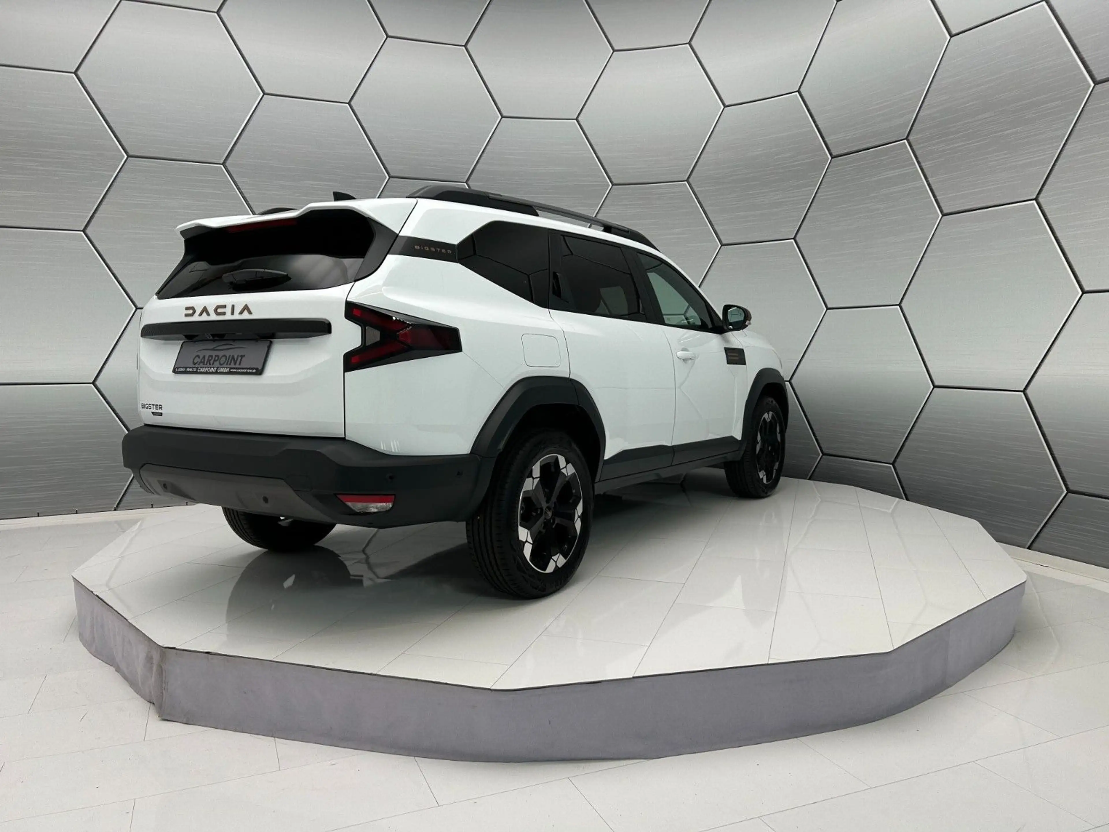Dacia Bigster Extreme hybrid 155 Winter-Plus/City — photo 6
