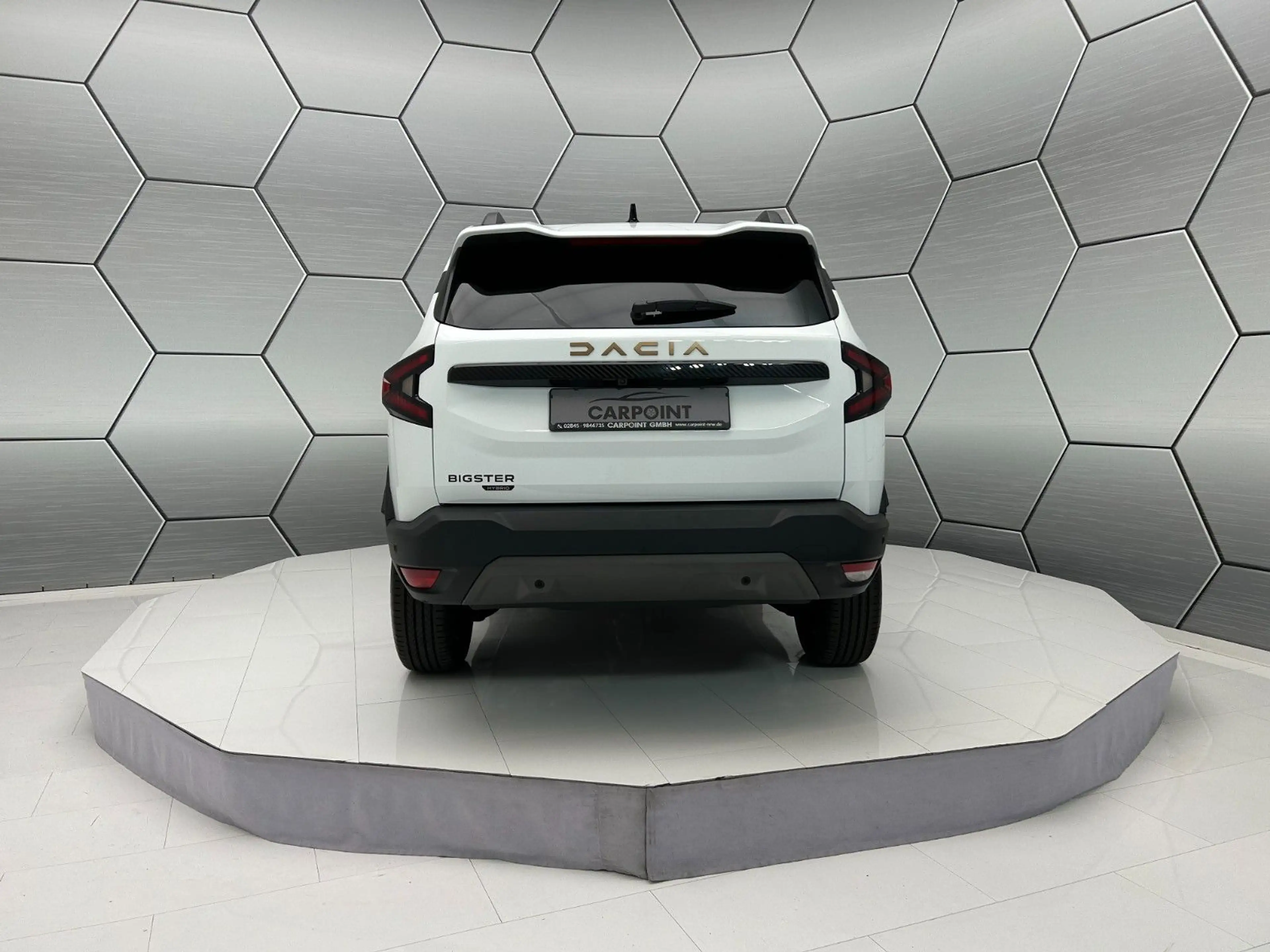 Dacia Bigster Extreme hybrid 155 Winter-Plus/City — photo 5