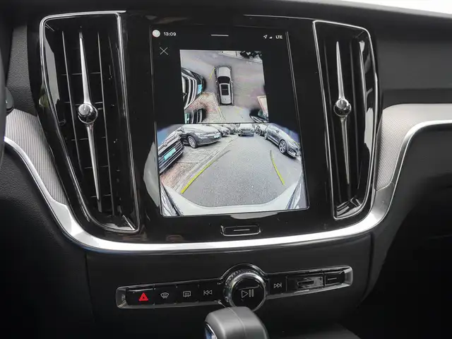 Volvo V60 view 13