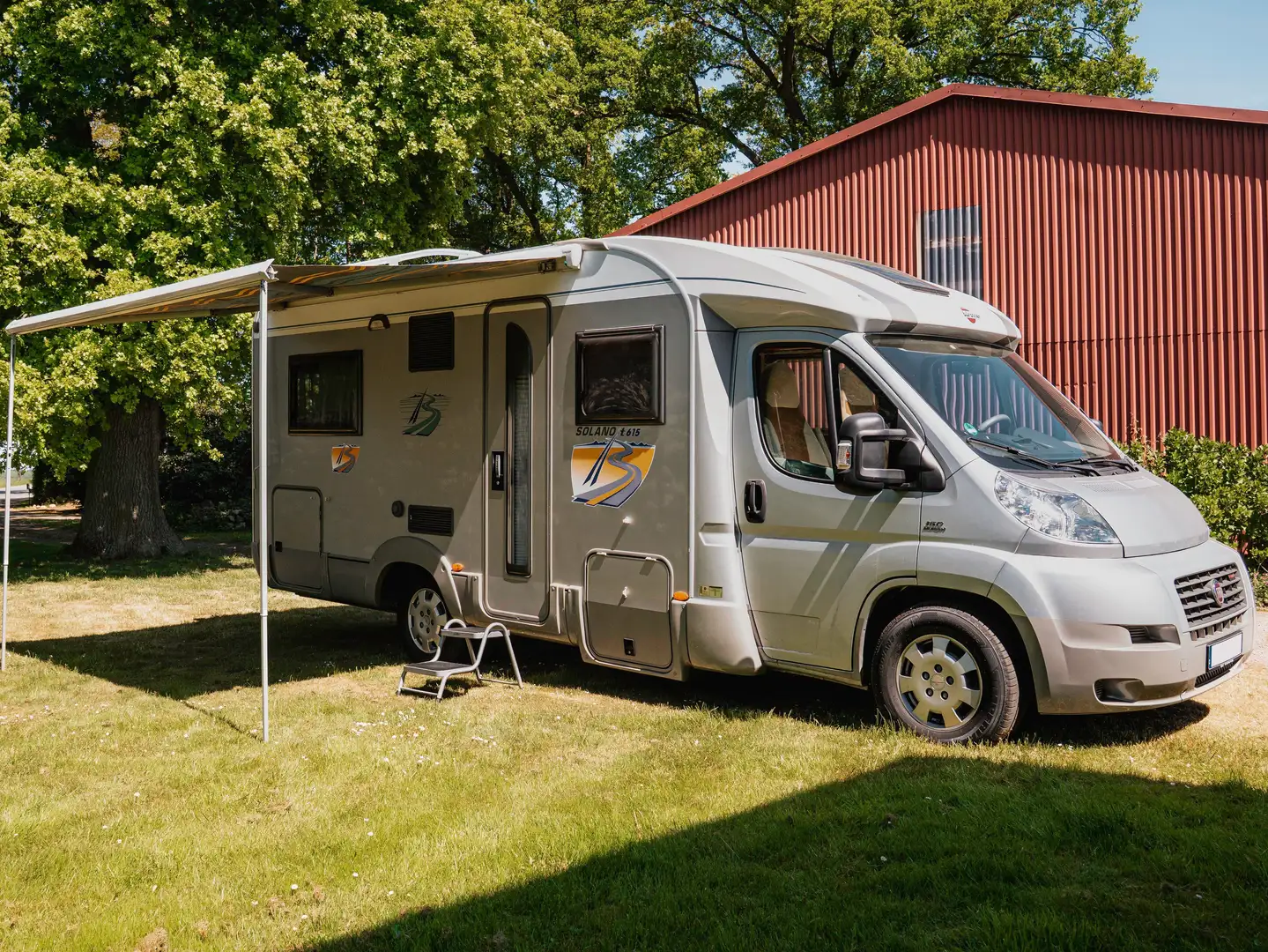 Fiat Ducato Ducato BÜRSTNER Wohnmobil Plateado - 2