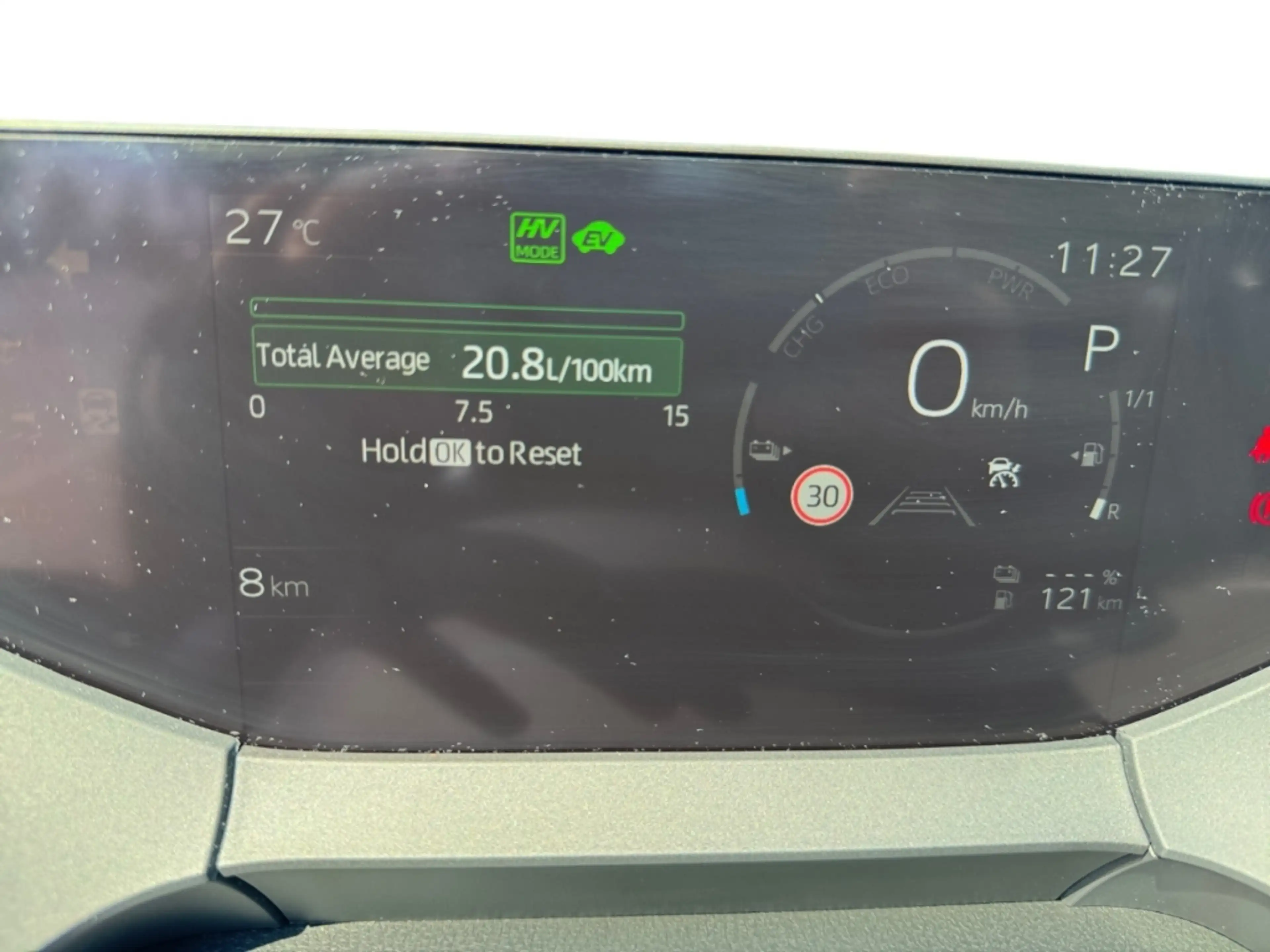 Toyota Prius Plug-in Hybrid Executive 2.0 EU6e — photo 13