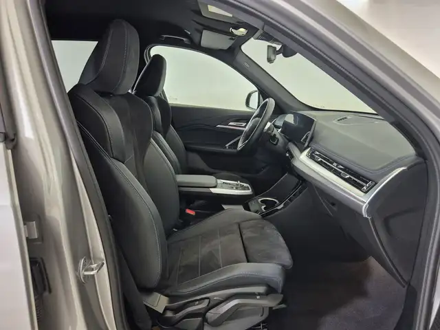 BMW X1 view 10
