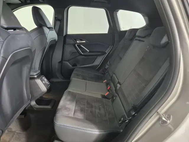 BMW X1 view 8