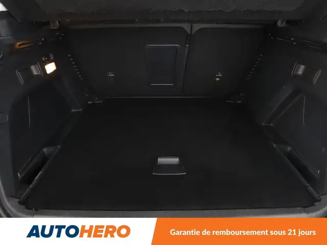 Peugeot 3008 view 17