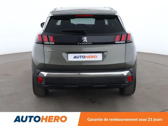 Peugeot 3008 view 5