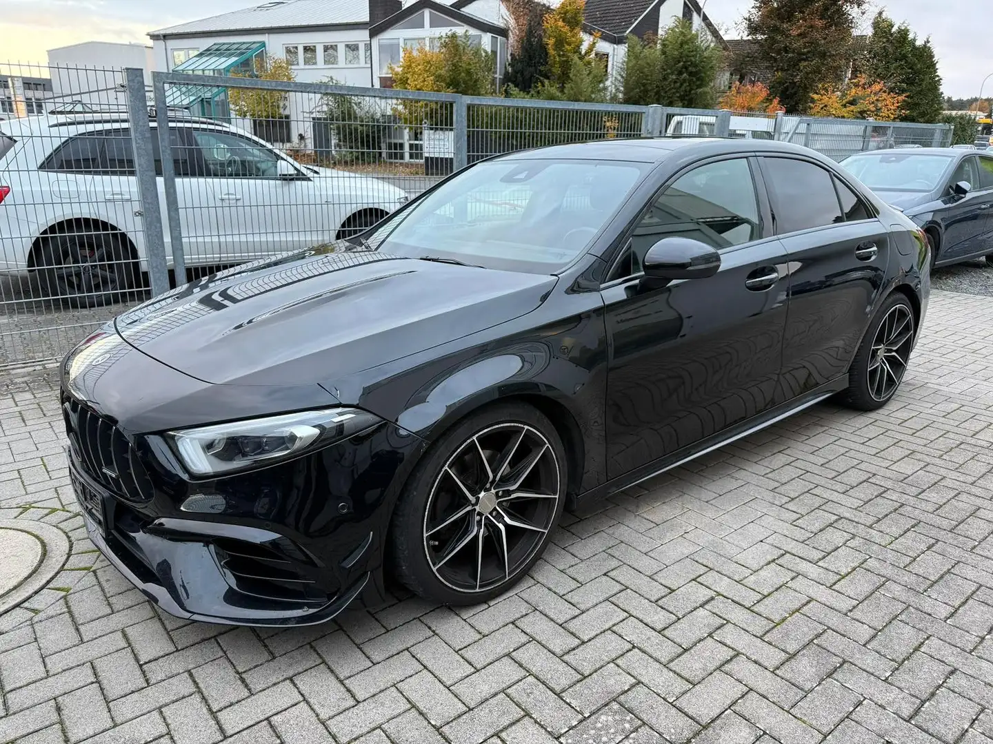 Mercedes-Benz A 200 A Limousine A 200 AMG Umbau Schwarz - 1