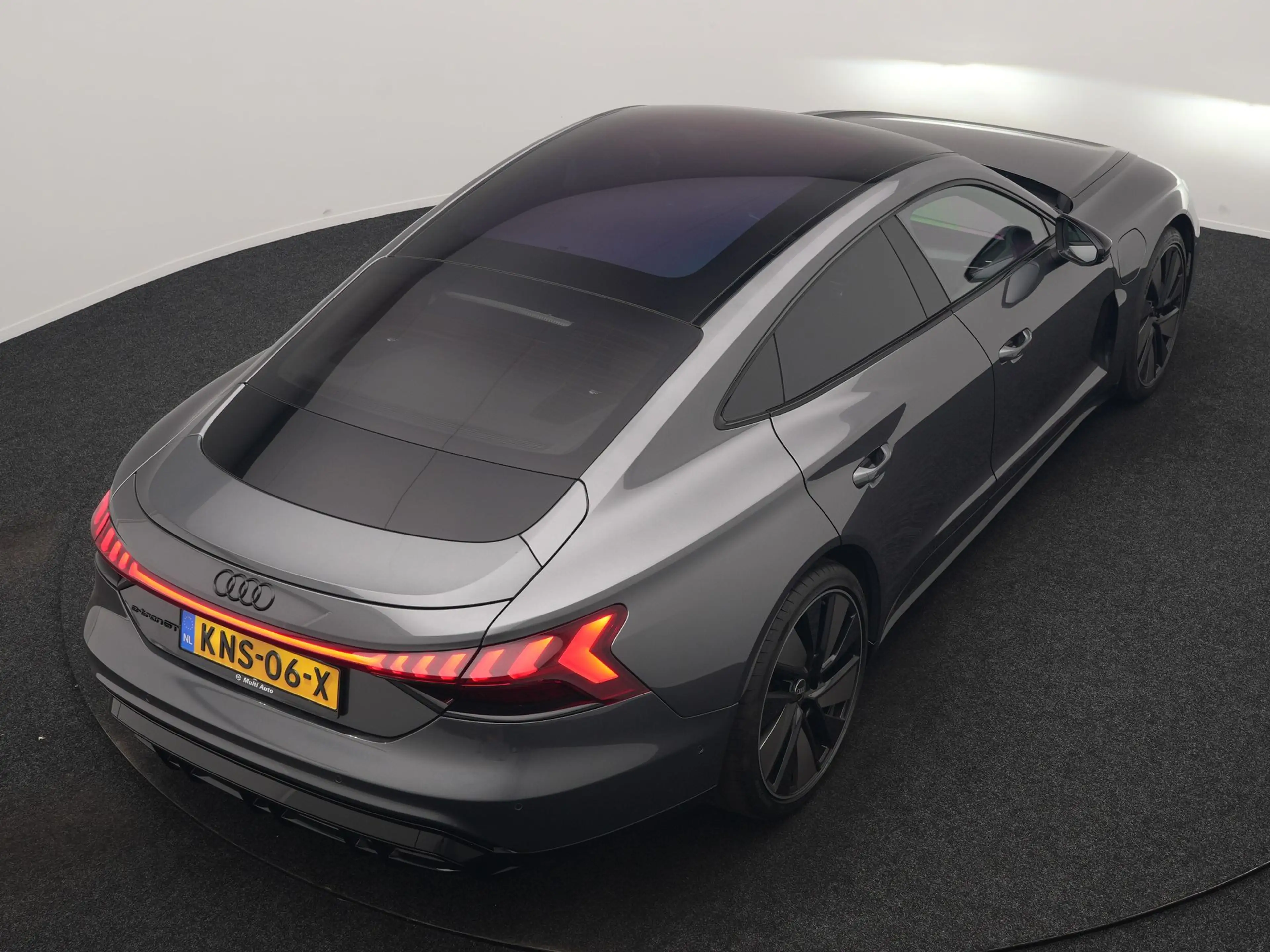 Audi e-tron GT 93 kWh 476pk Dealer O.H | Panodak | Head Up | Adap — photo 31
