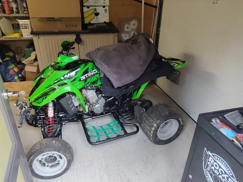 Kawasaki KFX 400 - foto 5