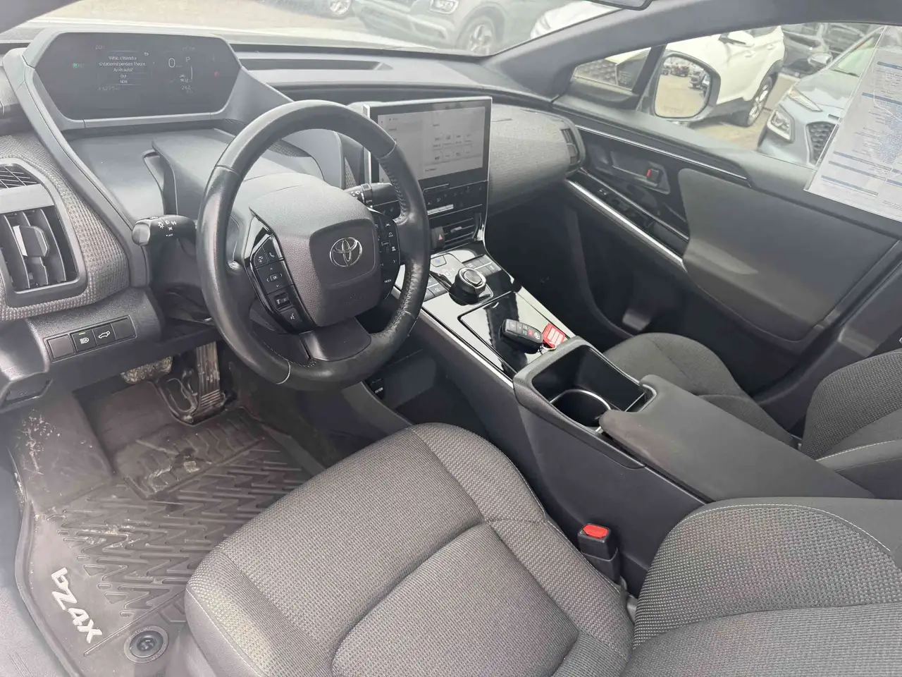 Toyota bZ4X снимка Toyota bZ4X