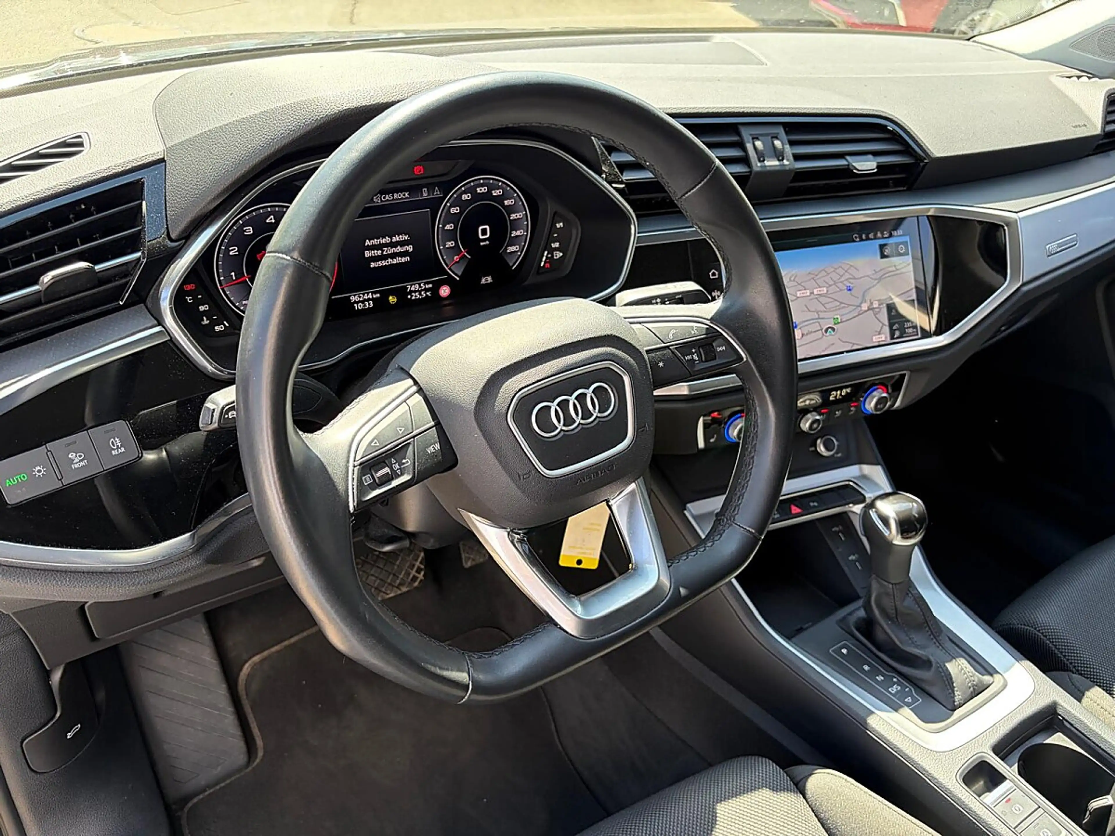 Audi Q3 Sportback 35 TFSI S-line S-tronic — photo 8