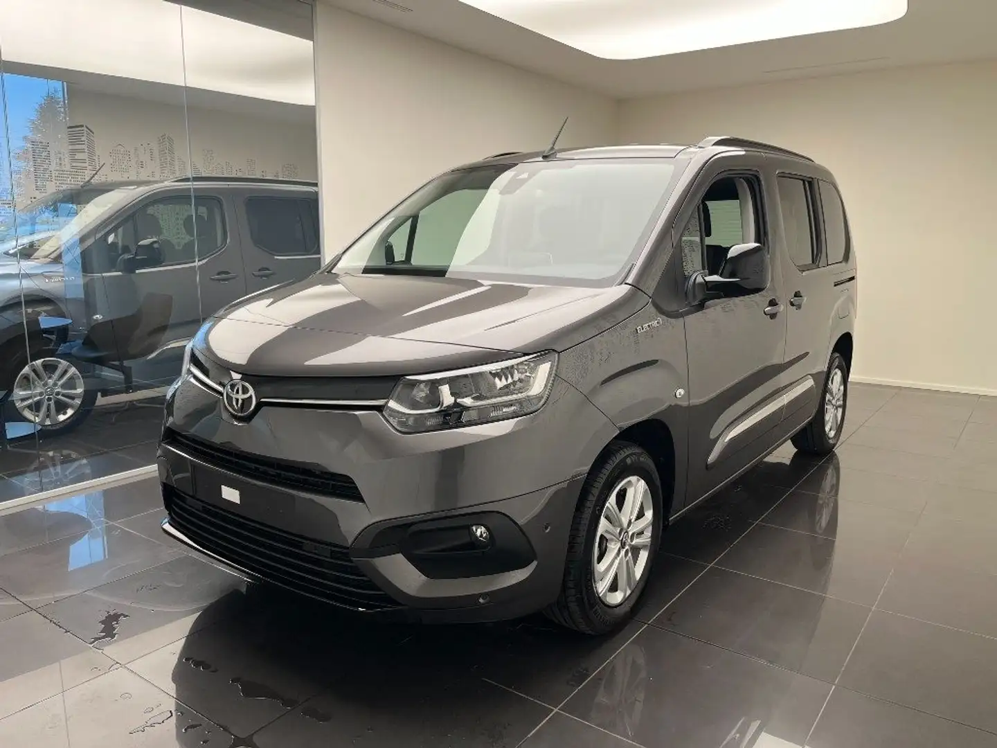 Toyota Proace City Electric 50kWh L1 Short D Executive Grigio - 1