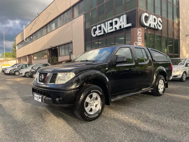 Nissan Navara Navara  d.cab 2.5 dci LE 174cv