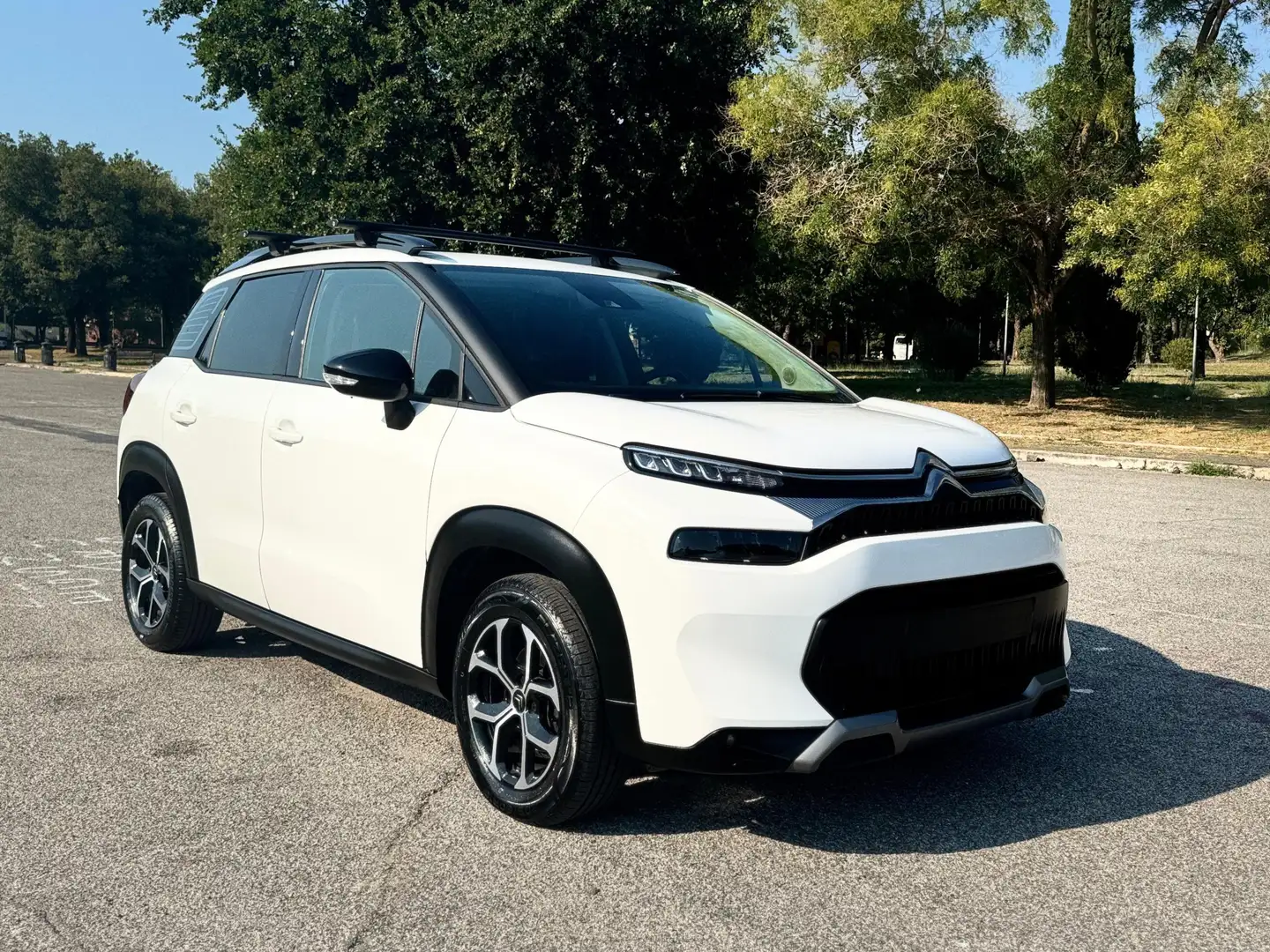 Citroen C3 Aircross 1.2 110CV Shine -NESSUN OBBLIGO DI FINANZIAMENTO- Weiß - 1
