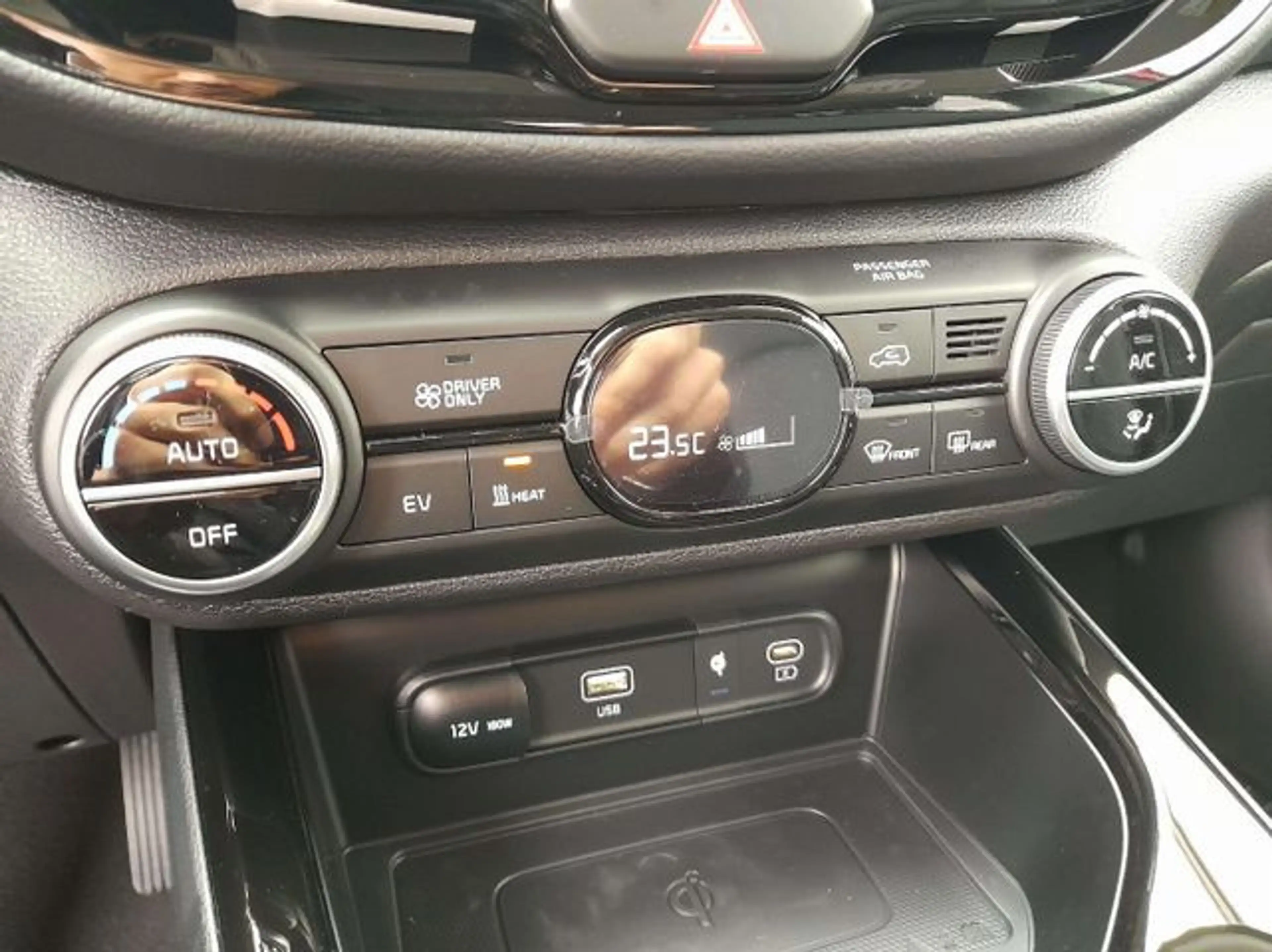Kia Soul E-Soul Inspiration 2023 Wärmepumpe Leder-Pa — photo 10