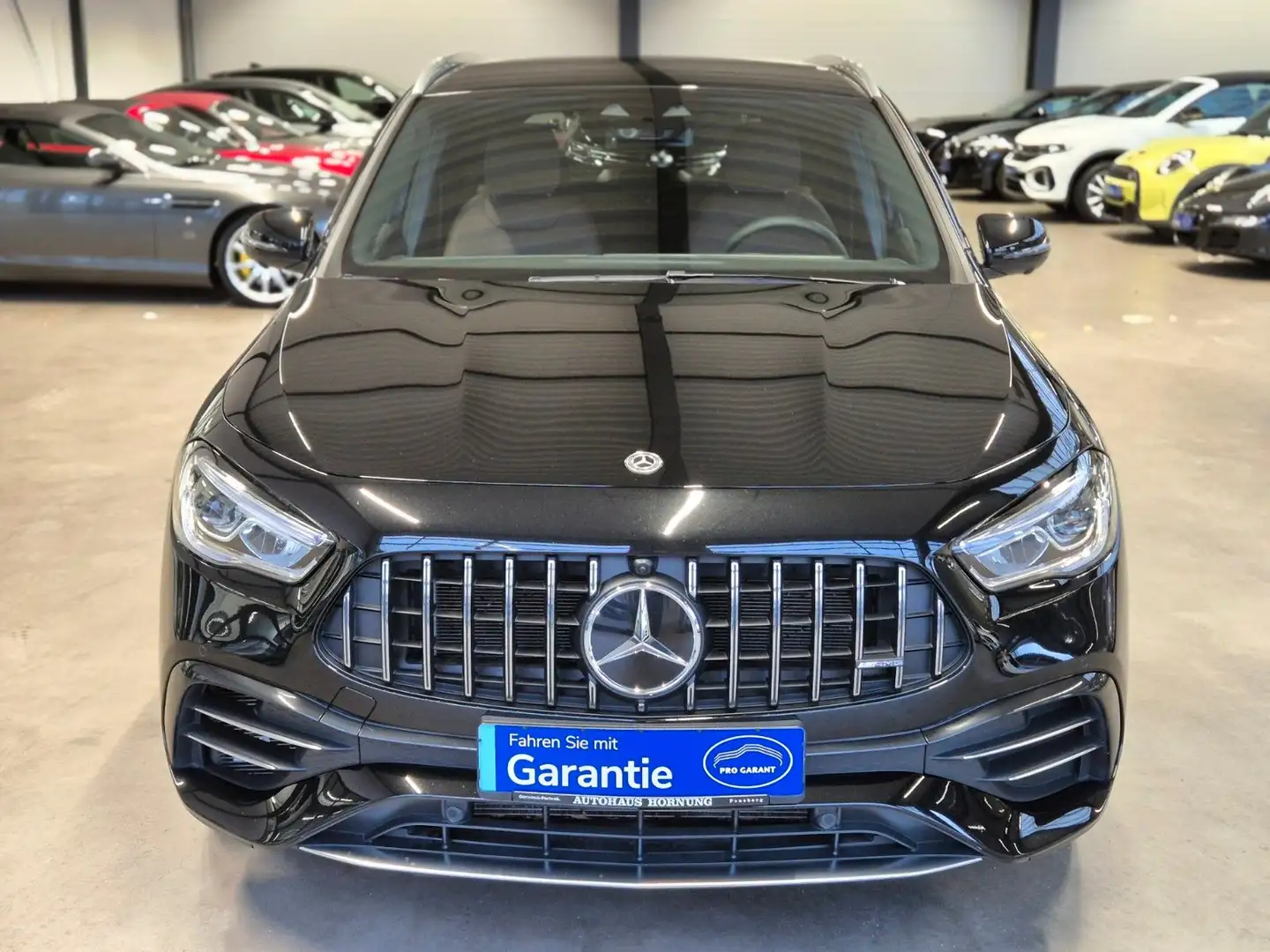 Mercedes-Benz GLA 45 AMG 4M LEDER MBUX NAVI LED 21ZOLL ALU AHK Schwarz - 2