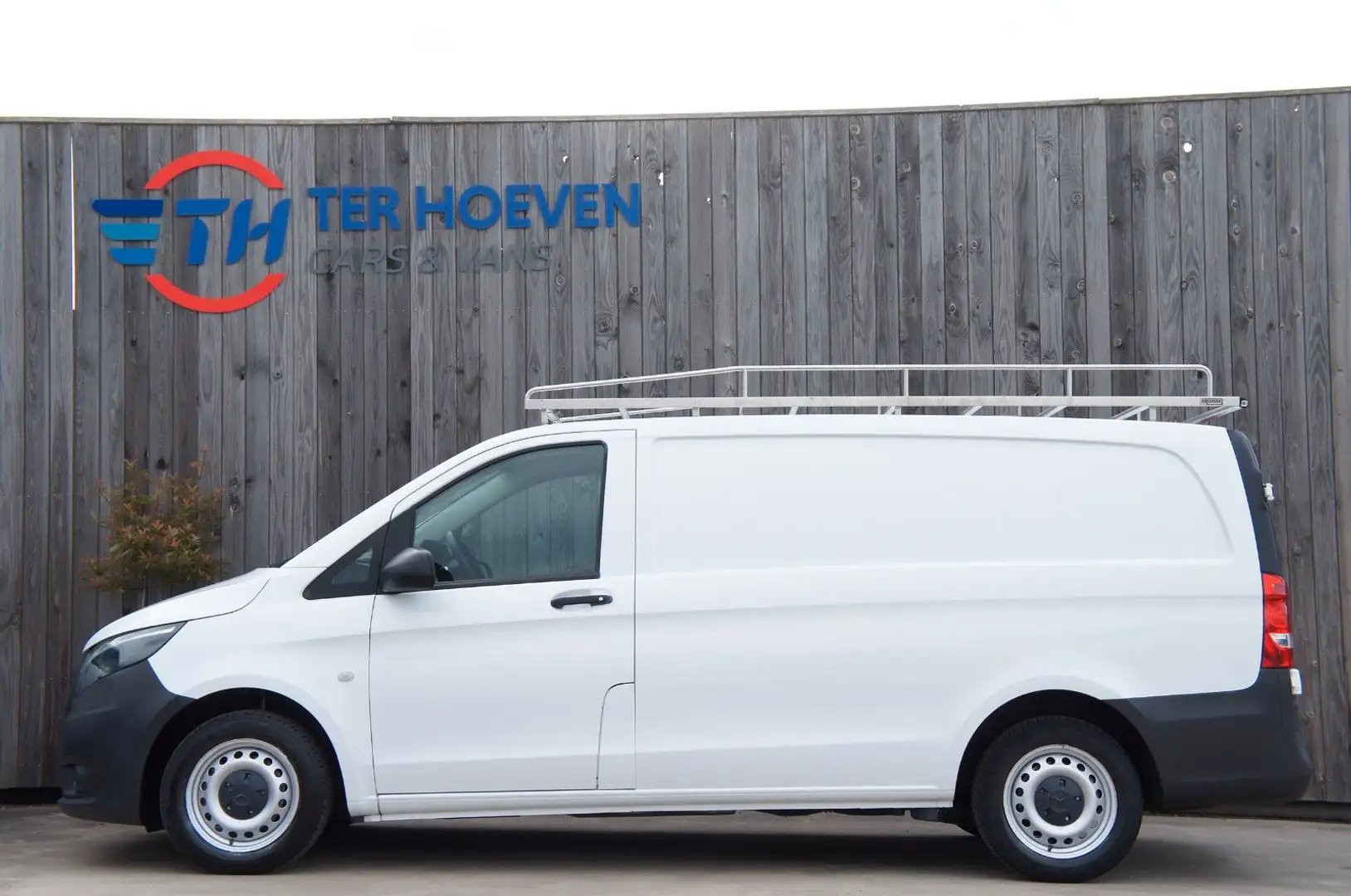 Mercedes-Benz Vito 111 CDi Lang Klima Navi Tempomat 84KW Euro6 Weiß - 1