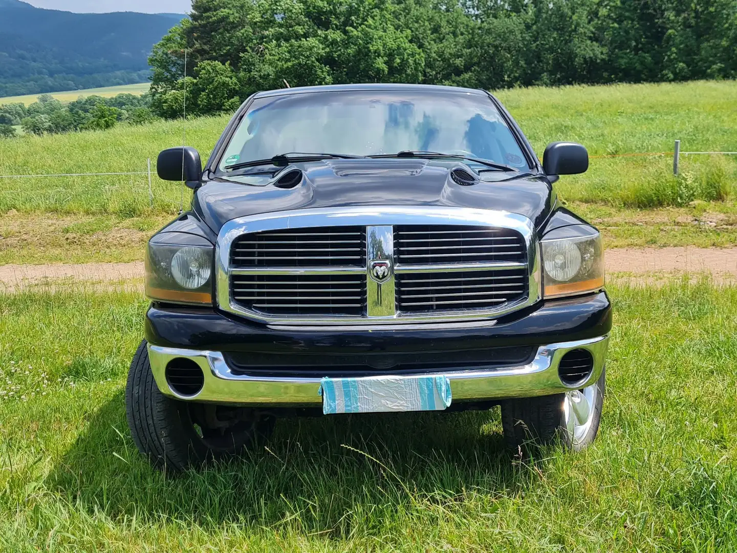 Dodge RAM Černá - 2