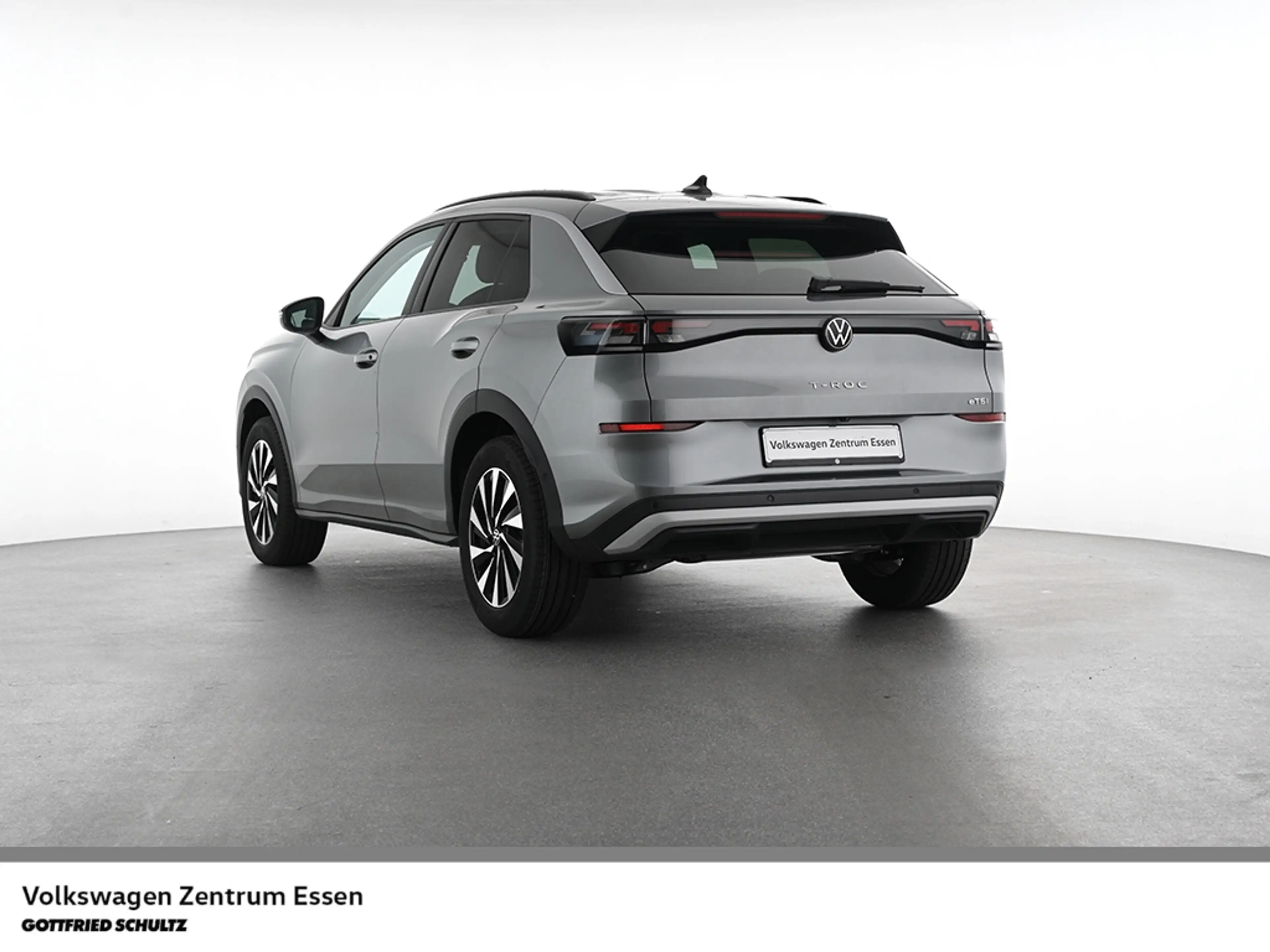 Volkswagen T-Roc Life 1.5 l eTSI DSG — photo 2