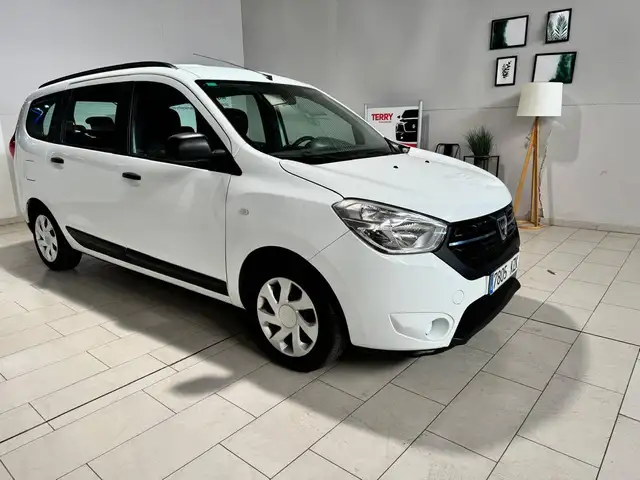 Dacia Lodgy 1.6 Essential 7pl. 75kW