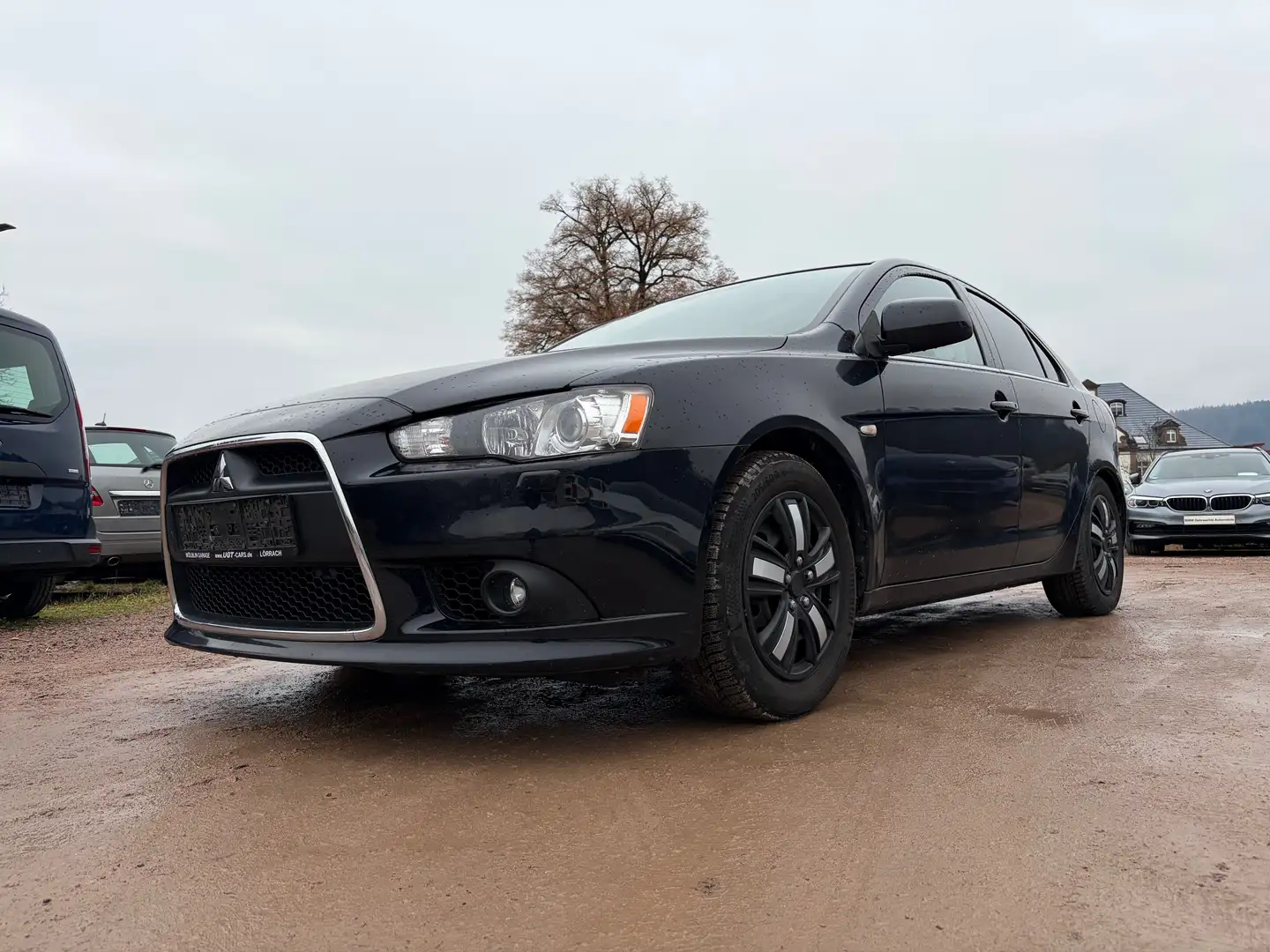 Mitsubishi Lancer EDITION ClearTec*Klima*1.Hand* Schwarz - 1