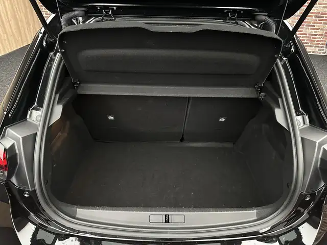 Opel Corsa view 13