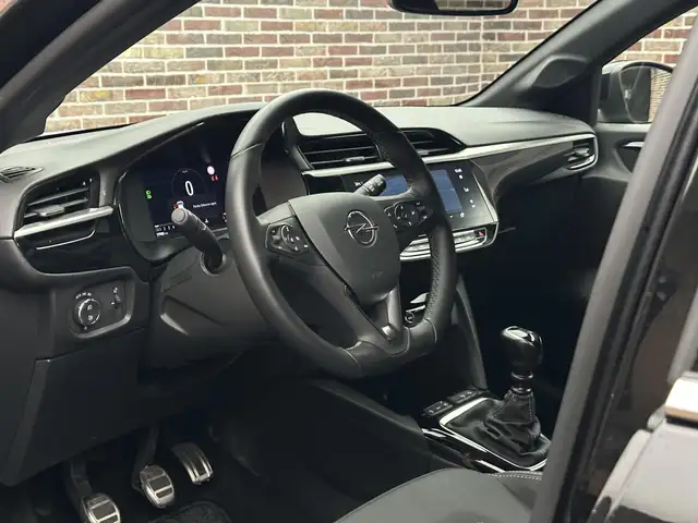 Opel Corsa view 3