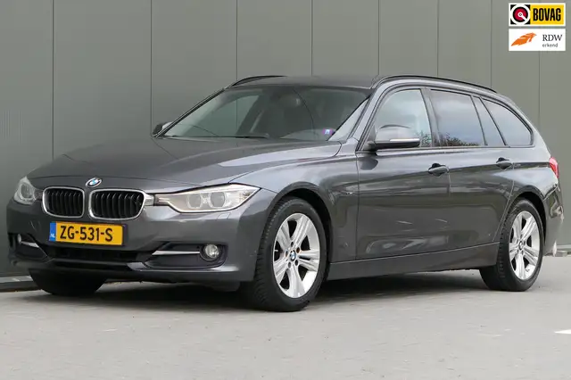 BMW 316 3-serie Touring 316d High Executive Leder Navigati