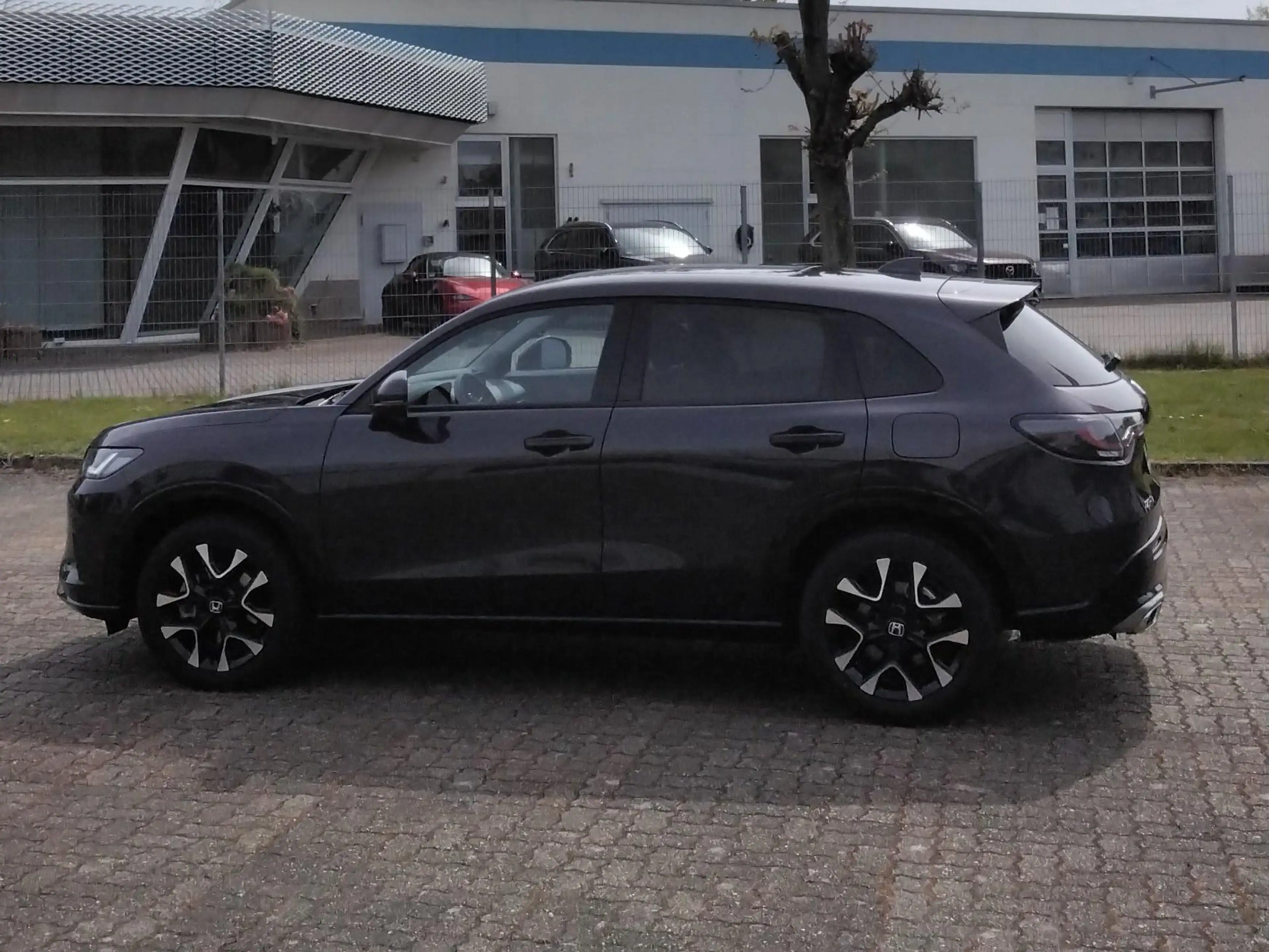 Honda ZR-V Advance — photo 2