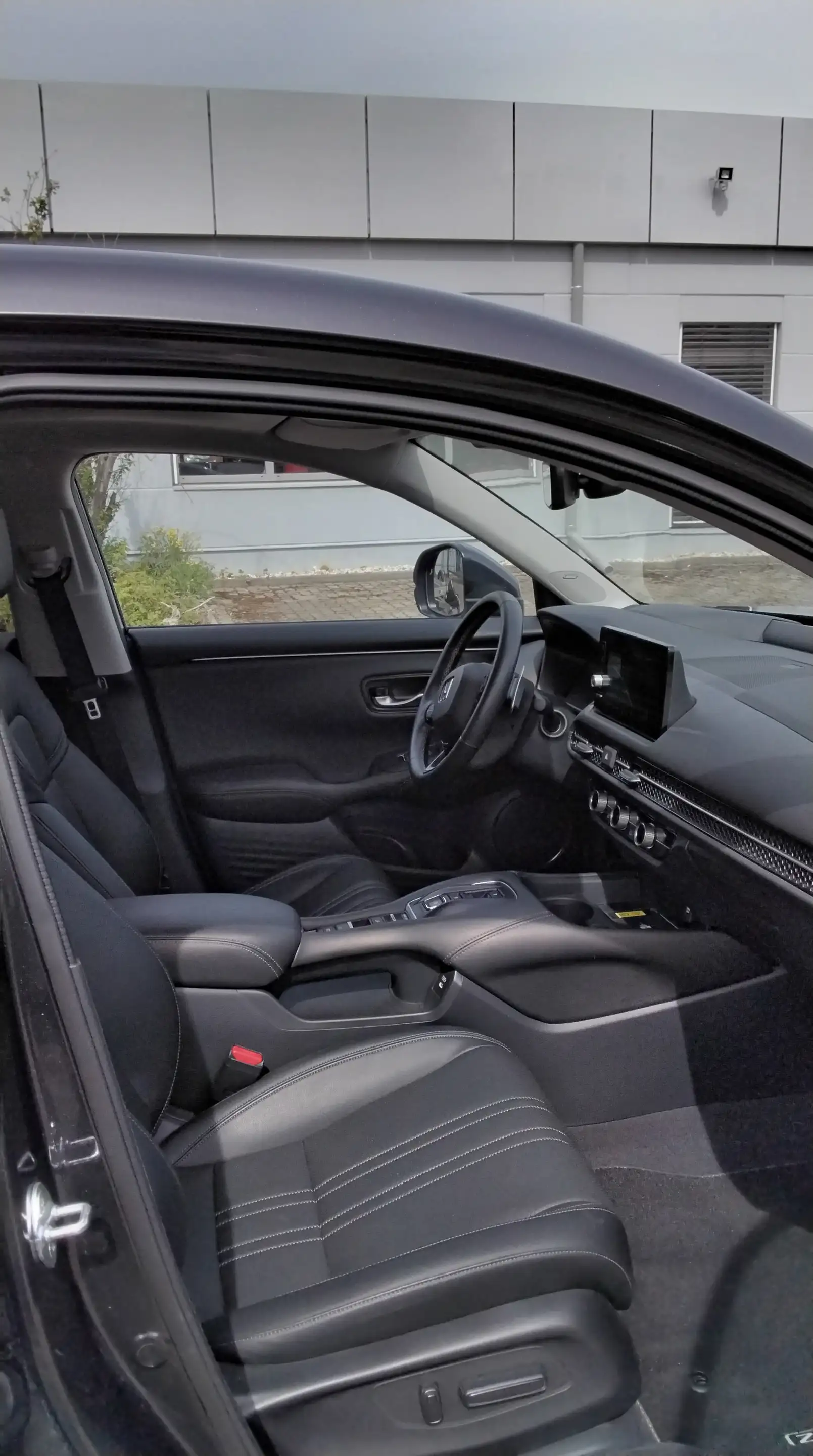 Honda ZR-V Advance — photo 6
