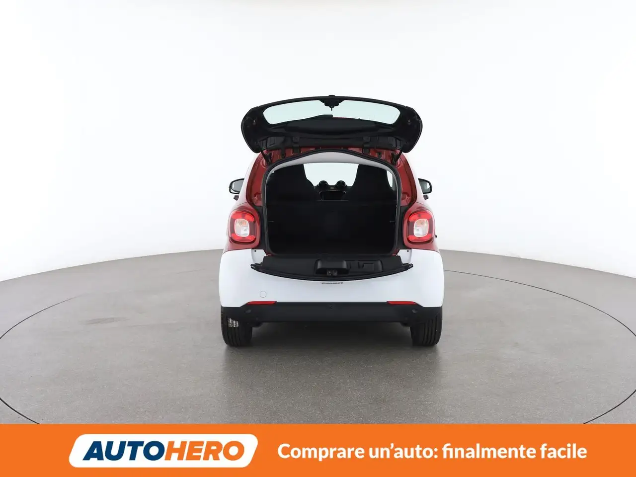 smart forTwo 2021 — фото 17