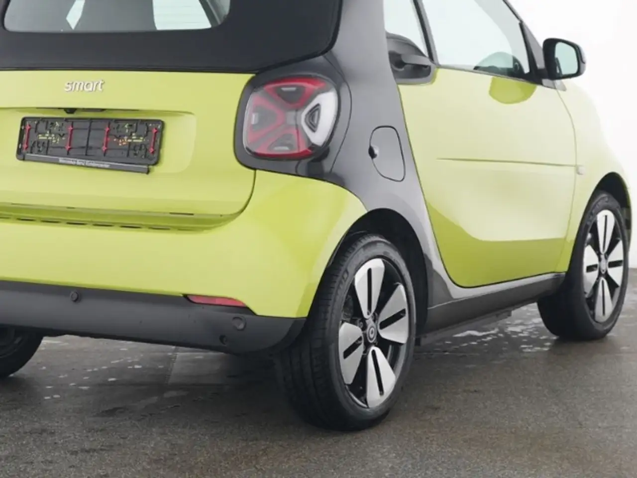 smart forTwo 2024 — фото 10