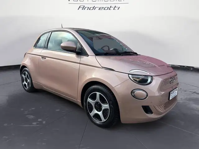 Fiat 500 500e 3+1 42 kWh Passion