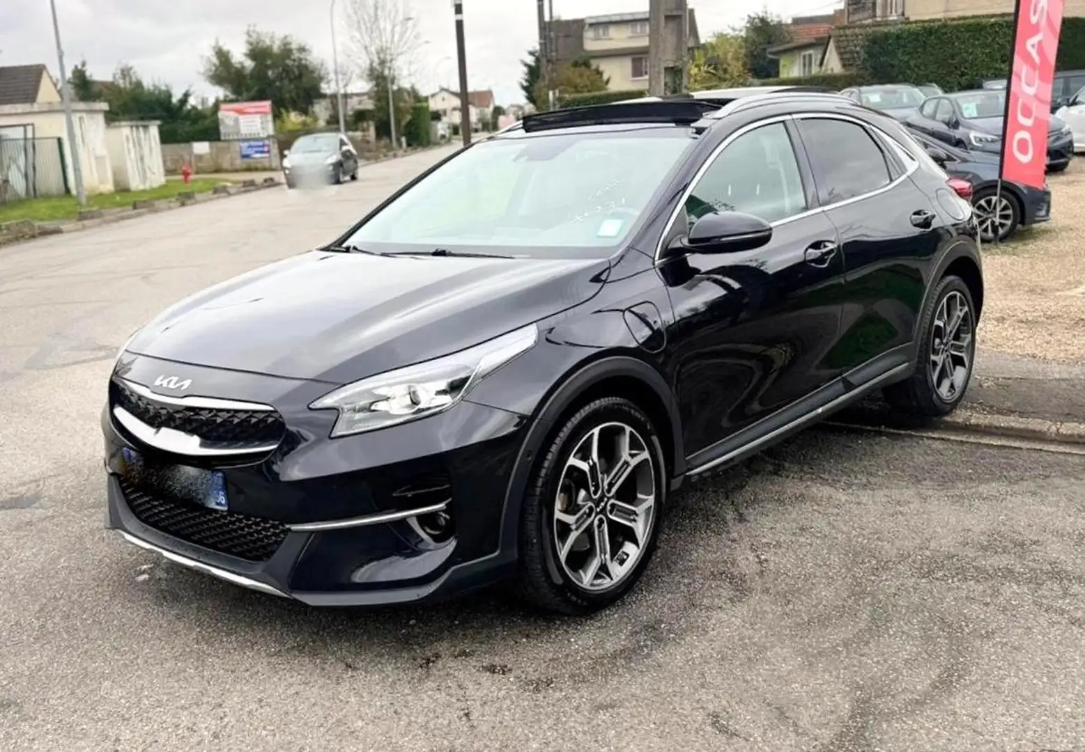 Kia Ceed / cee'd PREMIUM 1.6 GDI 140CV BVA6 TOIT OUVRANT 14159HT ENTRETIEN A JOUR Noir - 1