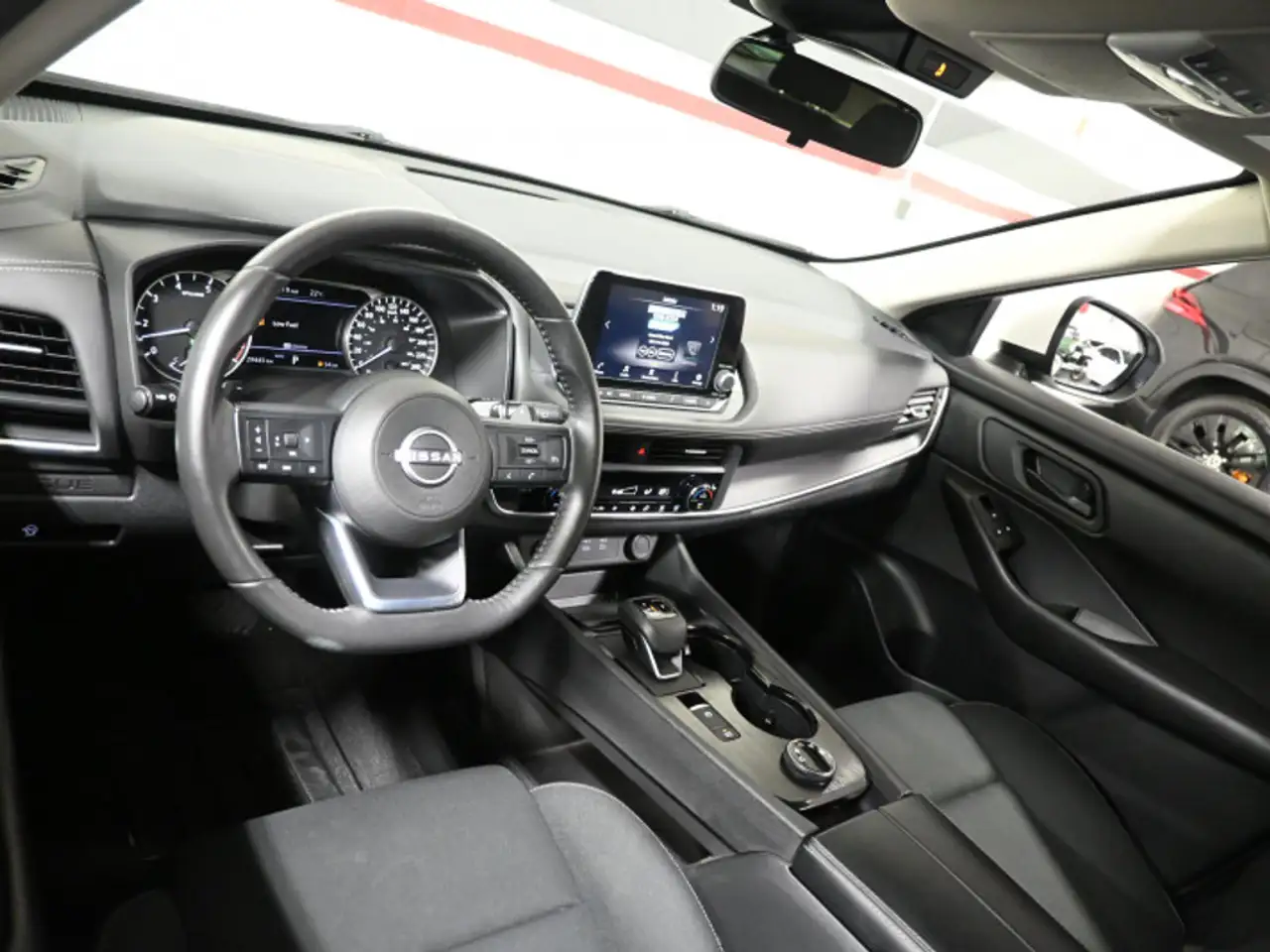 Nissan Rogue photo Nissan Rogue
