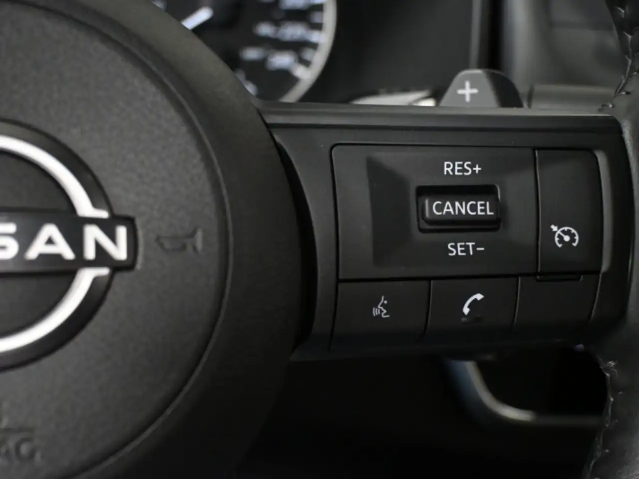 Nissan Rogue photo Nissan Rogue