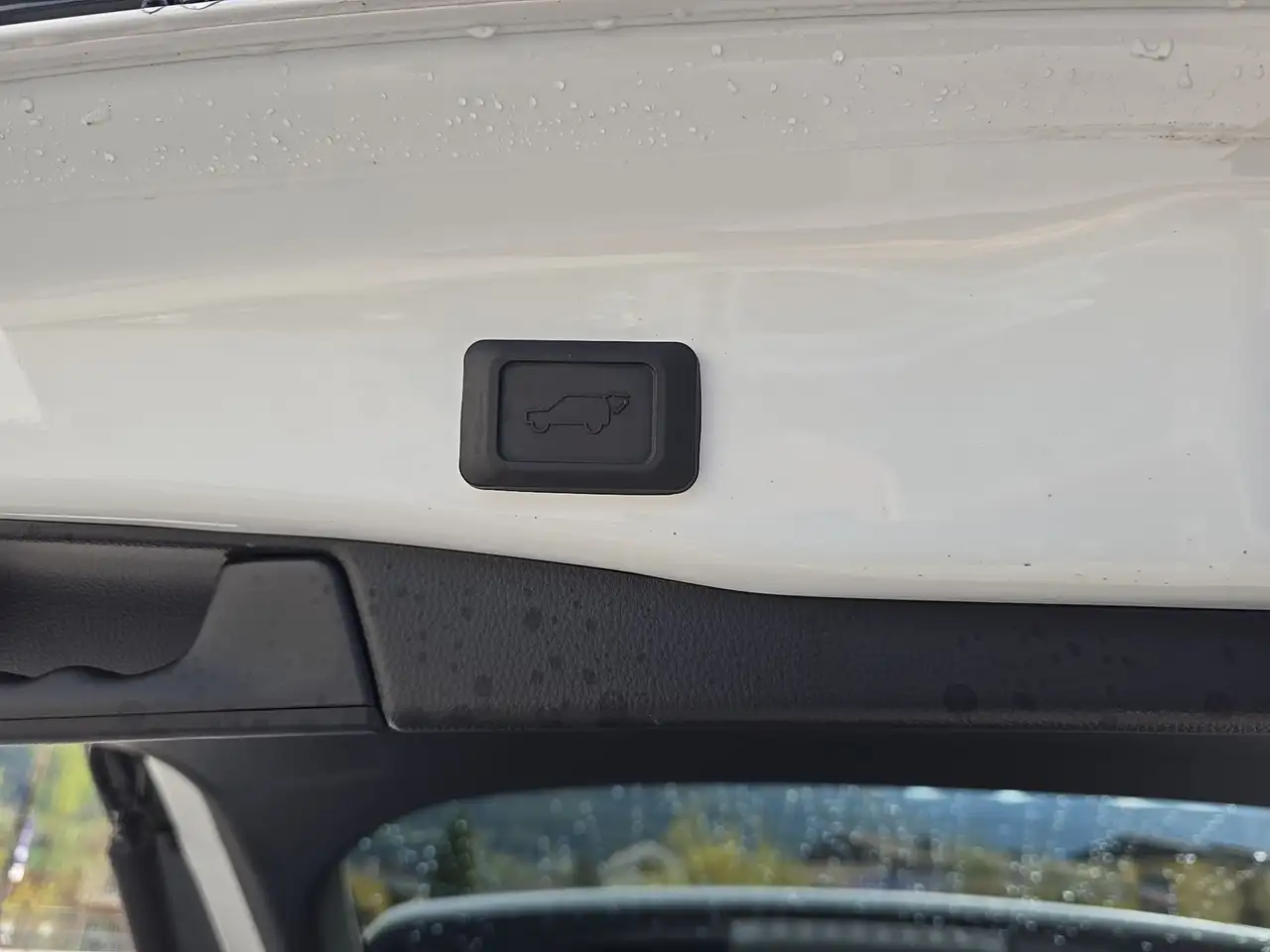 Suzuki Across Across 2,5 PHEV E-Four Flash CVT Flash 16