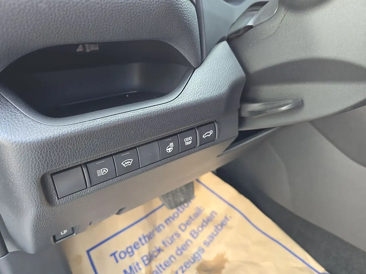 Suzuki Across Across 2,5 PHEV E-Four Flash CVT Flash 17