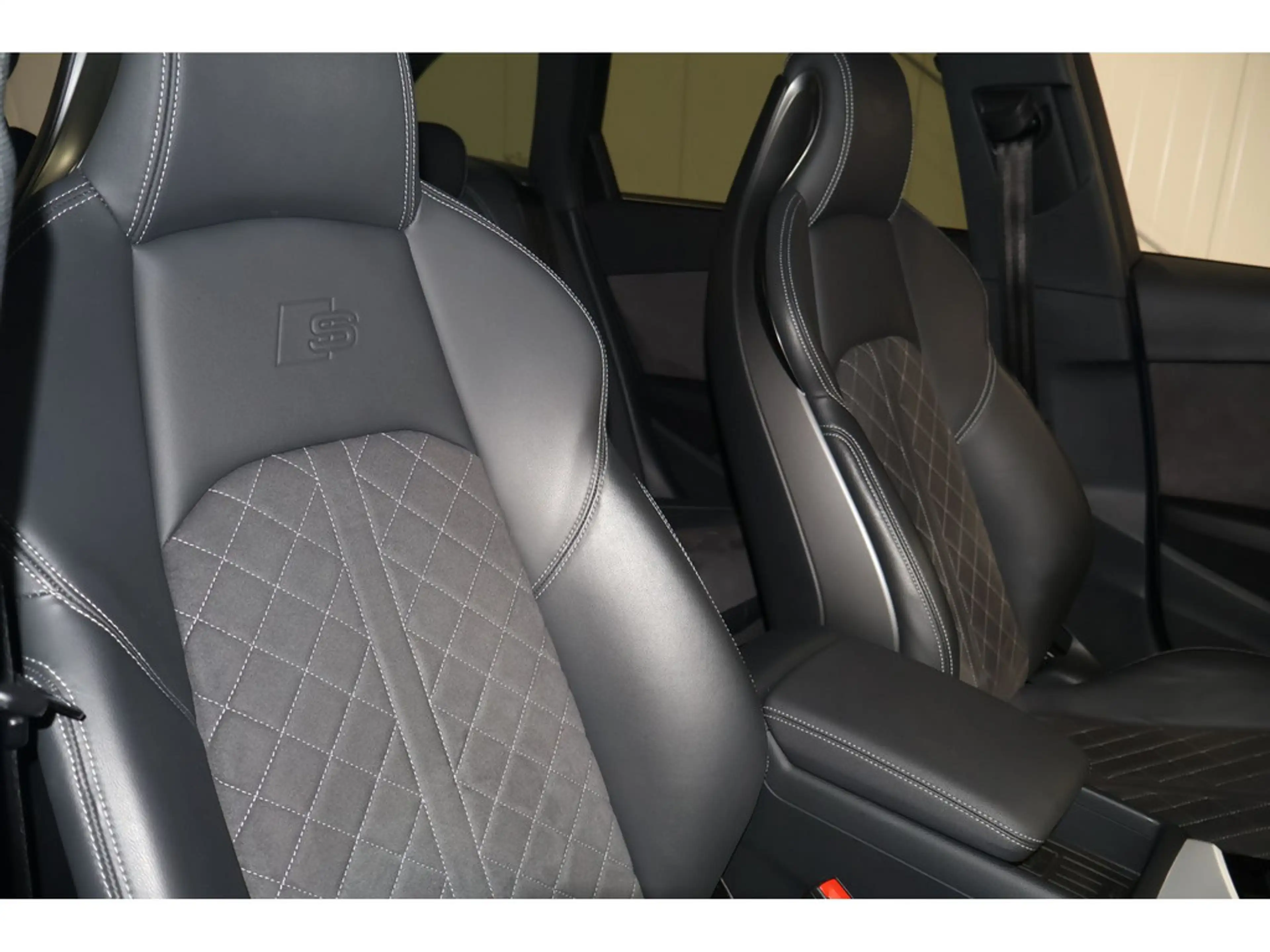 Audi S4 Avant 3.0 TDI quattro Matrix*SH*VC-Plus — photo 8