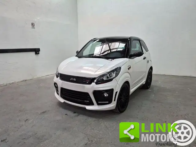 Ligier JS 50 50 Progress Sport Ultimate GARANZIA INCLUSA