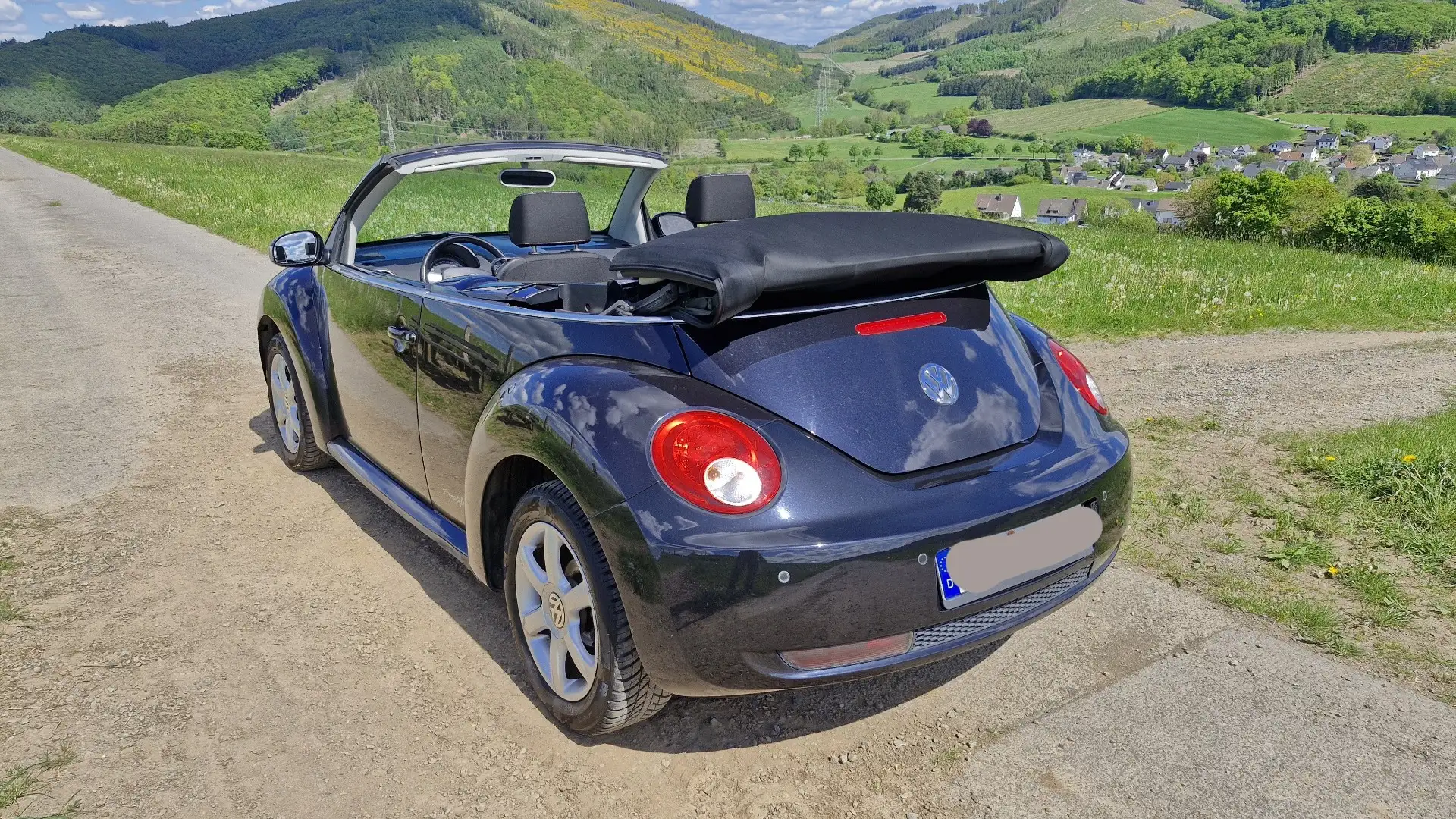 Volkswagen New Beetle 1.6 Negru - 2