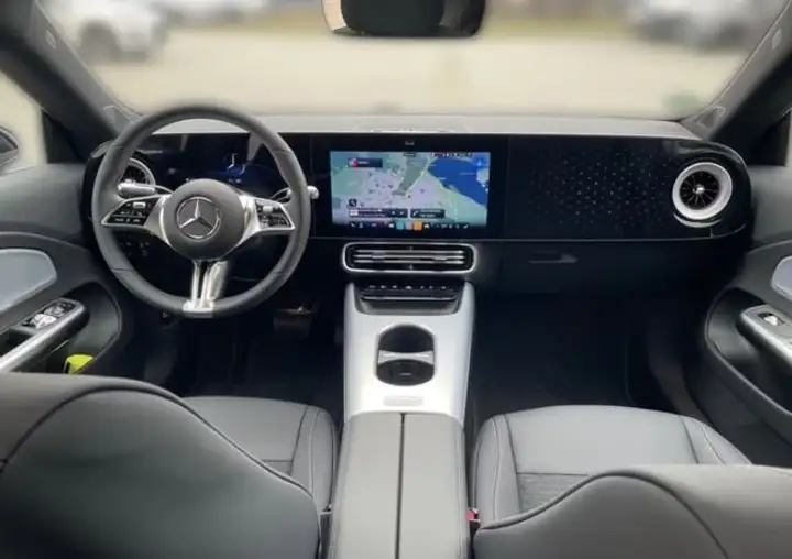 Mercedes-Benz Clase C 2026, foto 10