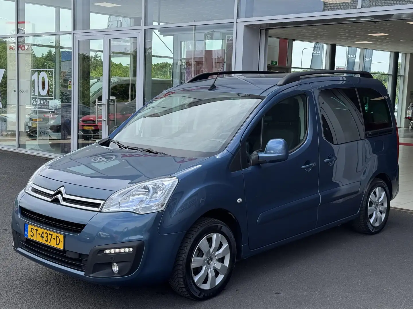 Citroen Berlingo 1.2 PureTech Feel Blauw - 2