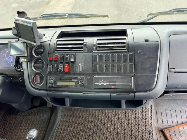 Mercedes-Benz Unknown Model view 10