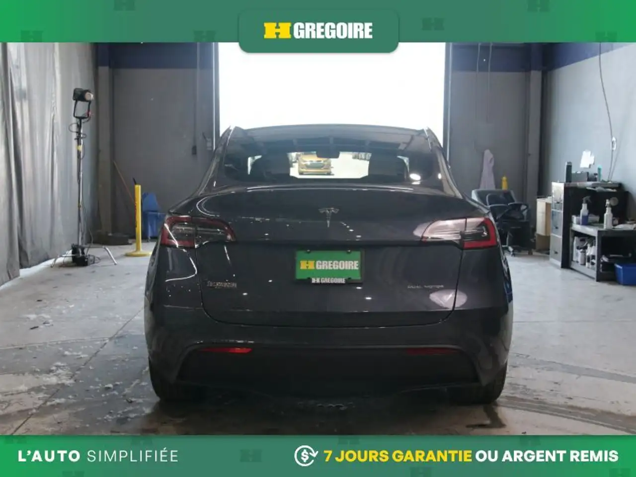 Tesla Model Y снимка Tesla Model Y