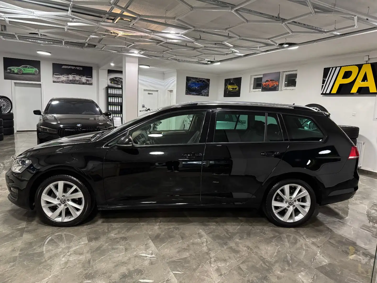 Volkswagen Golf VII 2.0 TDI Variant Comfortline / 2. Hand Noir - 2