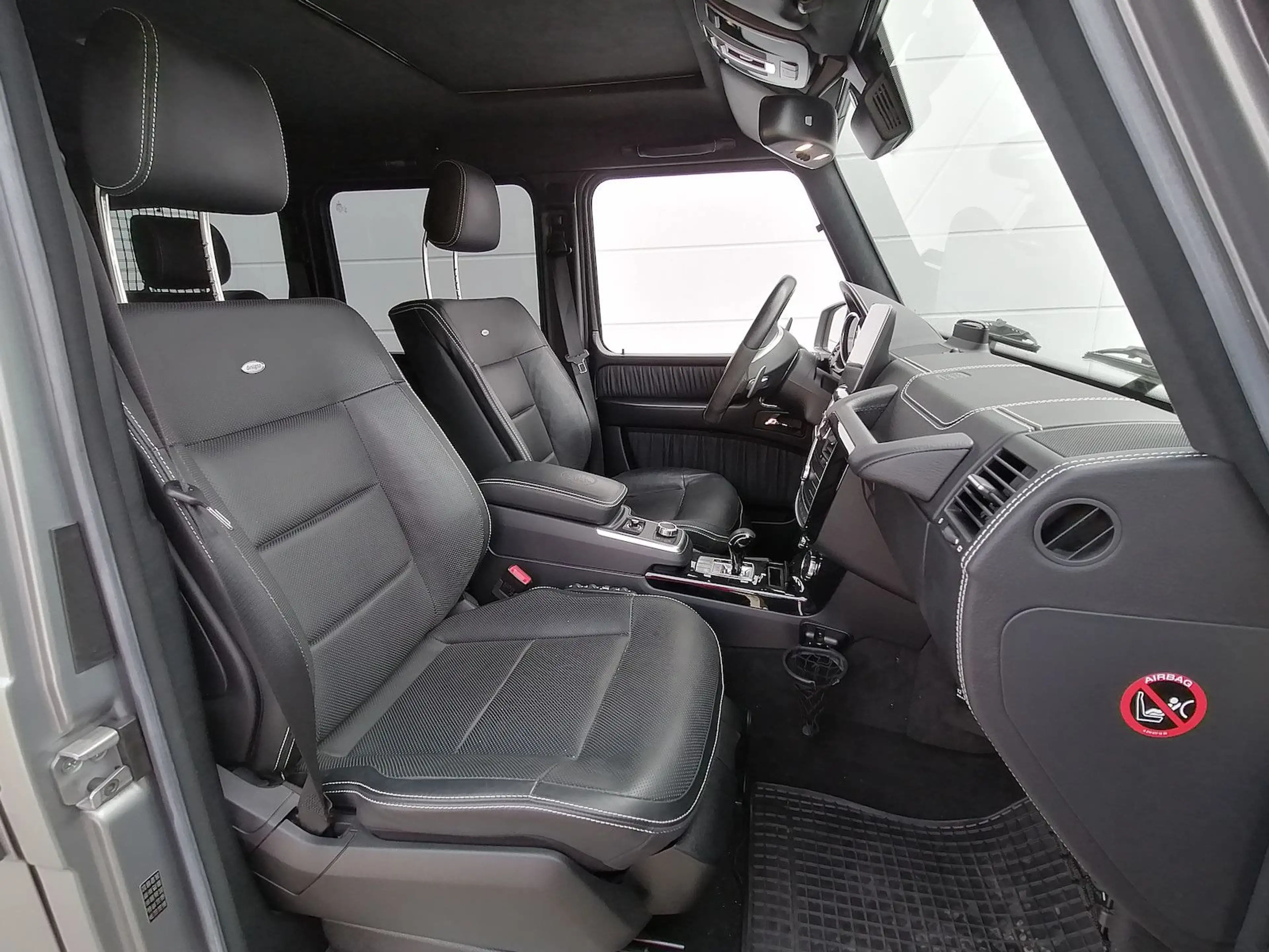 Mercedes-Benz G 500 Limited Edition AHK — photo 14